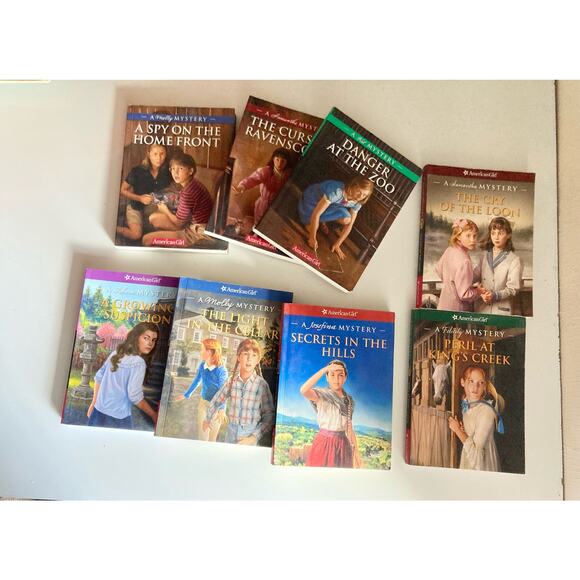 American Girl Paperback Chapter Book Lot of 8 Samantha, Kit, Molly Mystery Etc - Picture 1 of 2